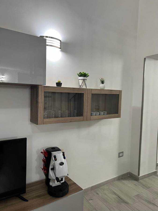 Napoli Centro-La Casa Di Lucio Bed & Breakfast エクステリア 写真
